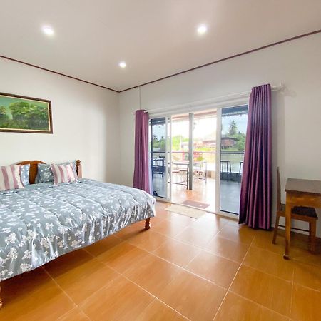 Bansuwan Homestay Amphawa Bagian luar foto