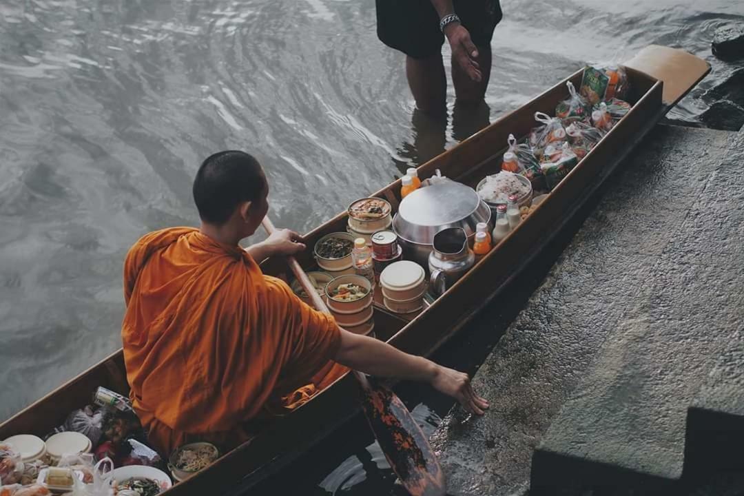 Bansuwan Homestay Amphawa Bagian luar foto